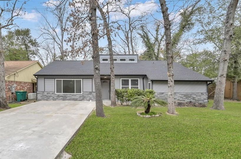 Conroe Family Home